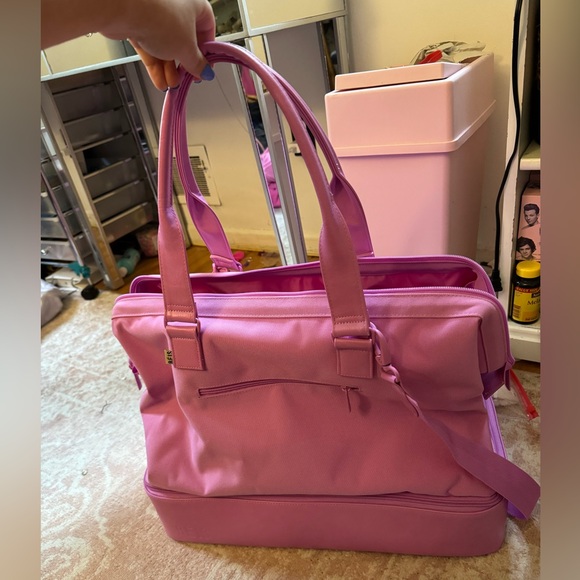 Berry Weekender - Picture 4 of 6